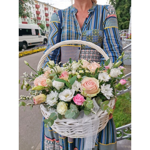 Корзина нежная